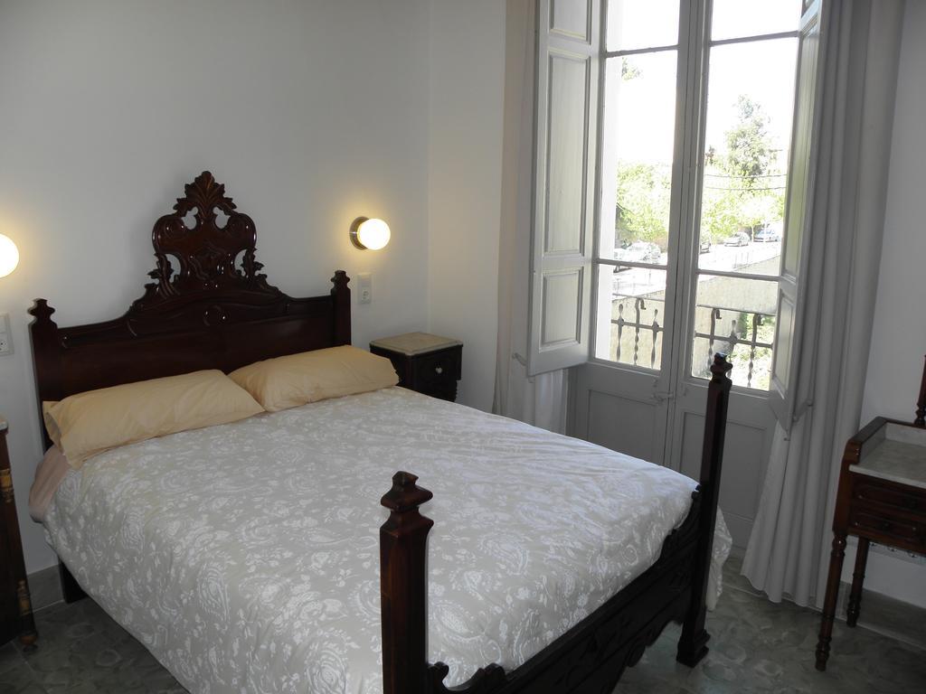 Hostal Cal Pla Sant Llorenc Savall Quarto foto